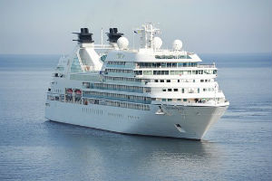 You are currently viewing Cruise Ship Headed to Alaska Loses All Power