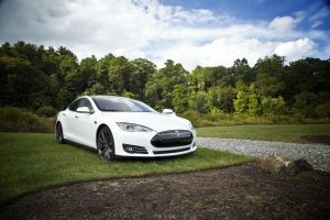 Read more about the article Tesla And Their Driver-Monitoring System Has Everyone Bugging Out