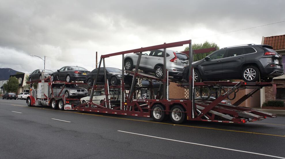 You are currently viewing How to Ship a Car from Alaska to the Lower 48
